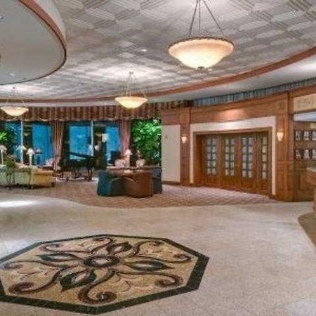 Wyndham Milwaukee Airport Hotel & Convention Center Интериор снимка