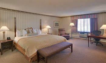 Wyndham Milwaukee Airport Hotel & Convention Center Екстериор снимка
